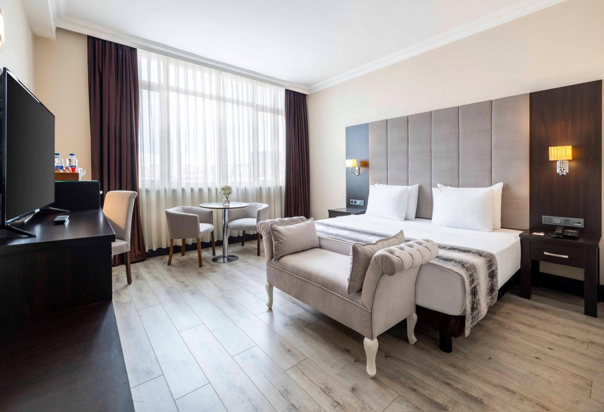 Elite Hotel Dragos Istanbul Exteriör bild
