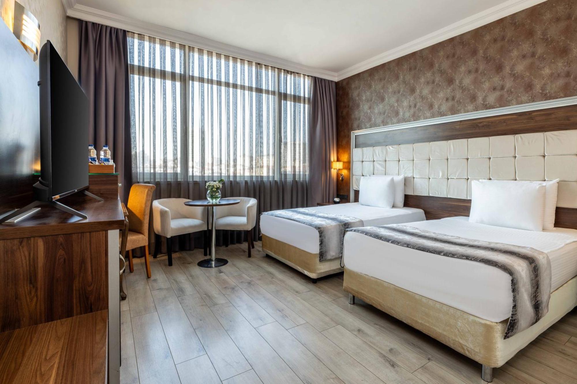 Elite Hotel Dragos Istanbul Exteriör bild